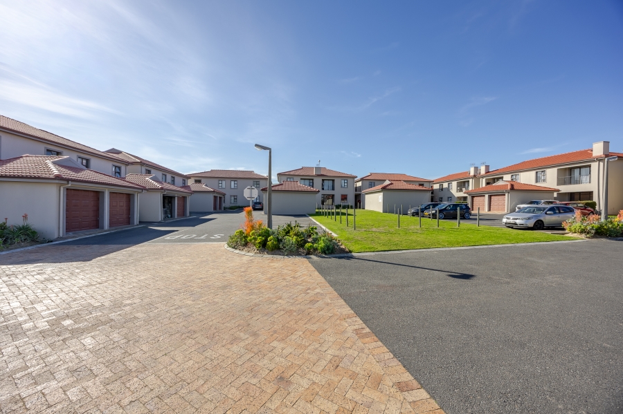3 Bedroom Property for Sale in Burgundy Estate Western Cape